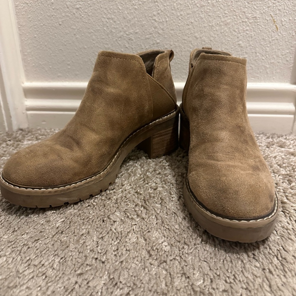 Crown Vintage Brown Suede Ankle Booties with Crepe Sole